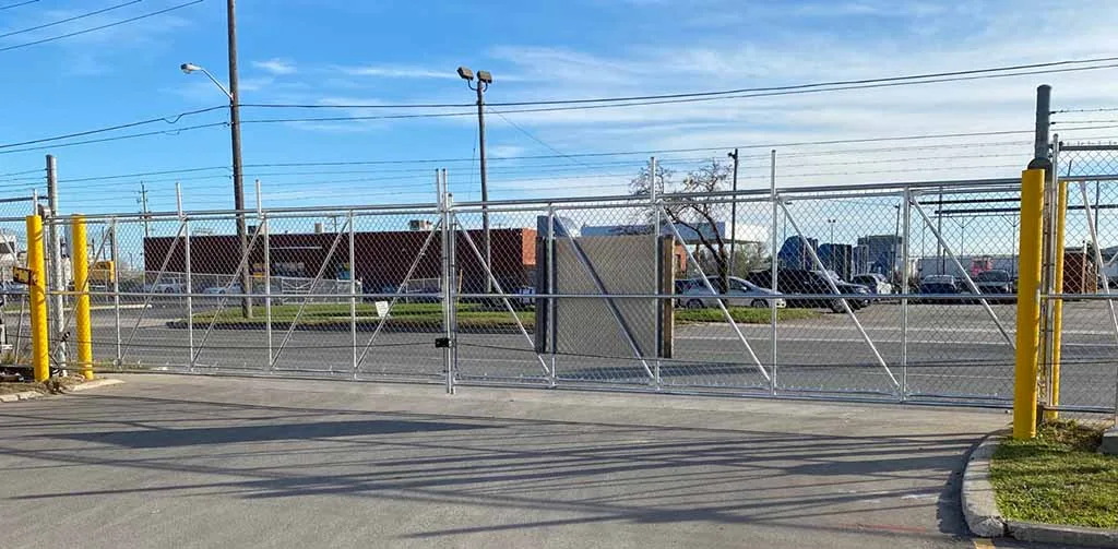 Dual Centilever Gate System